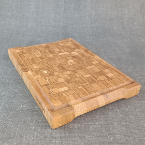 Divpusējs virtuves gala škiedru dēlis “Rūtainais” 33×23 cm