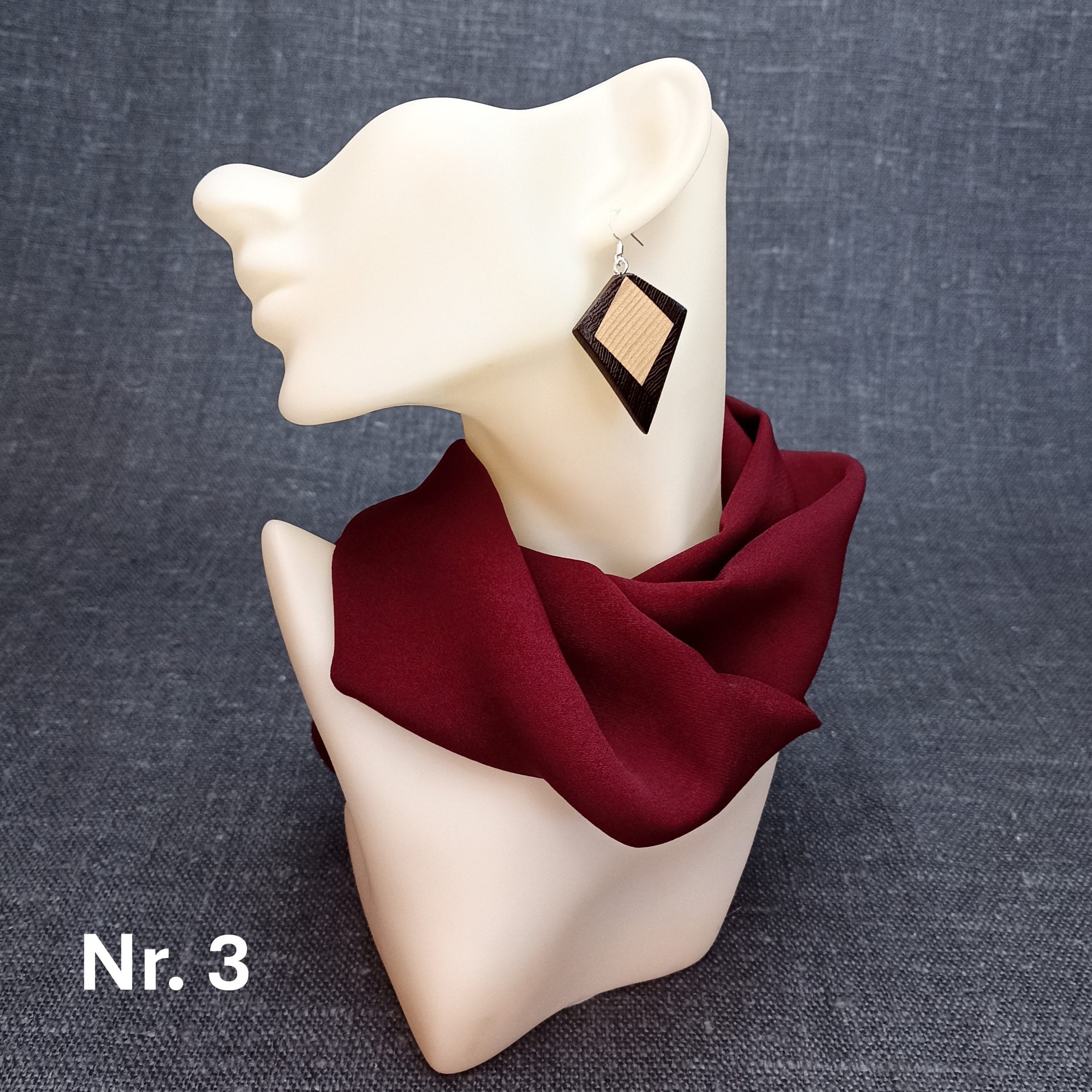 Divu krāsu koka auskari "Rombi" - Image 6